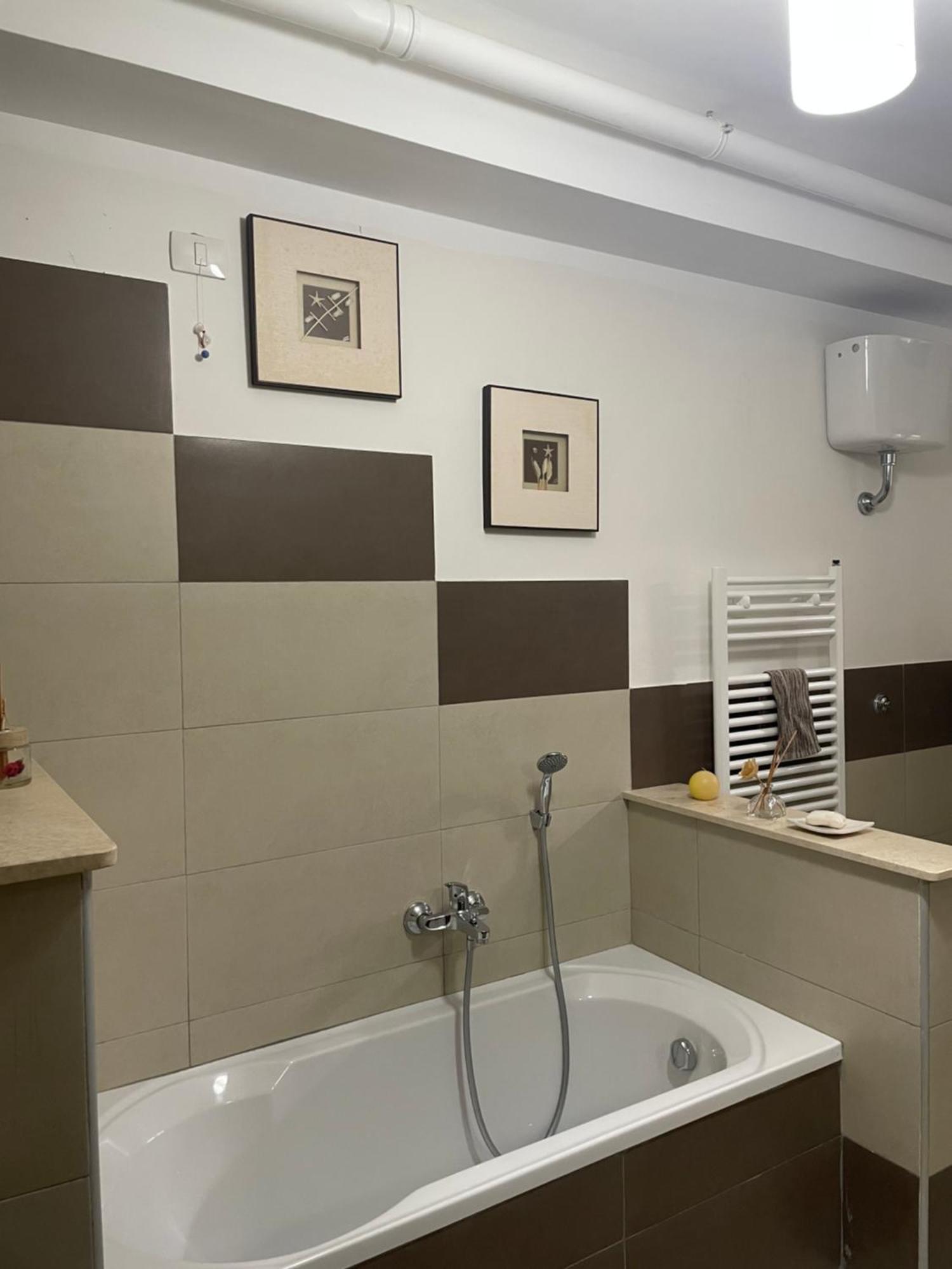 Casa Savini Hotel Verchiano Ngoại thất bức ảnh